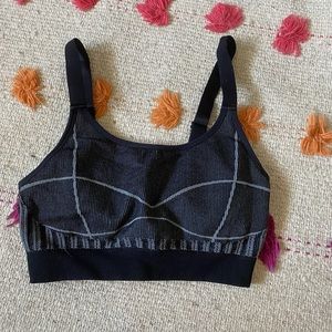 Fabletics Sports Bra